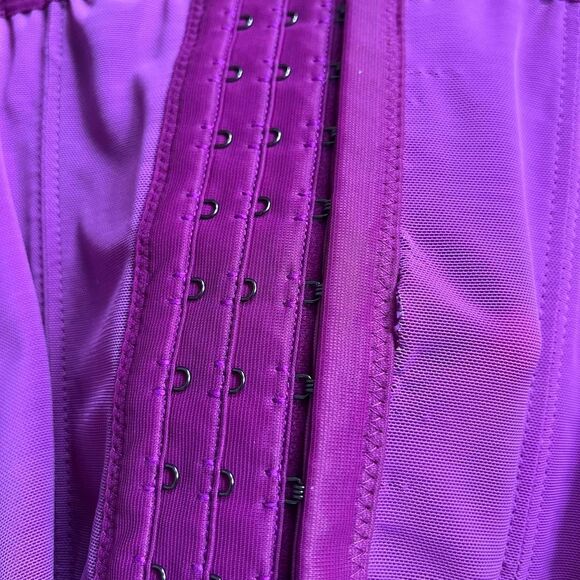 Urban Outfitters Out From Under Modern Love Corset in purple size large - Picture 7 of 7